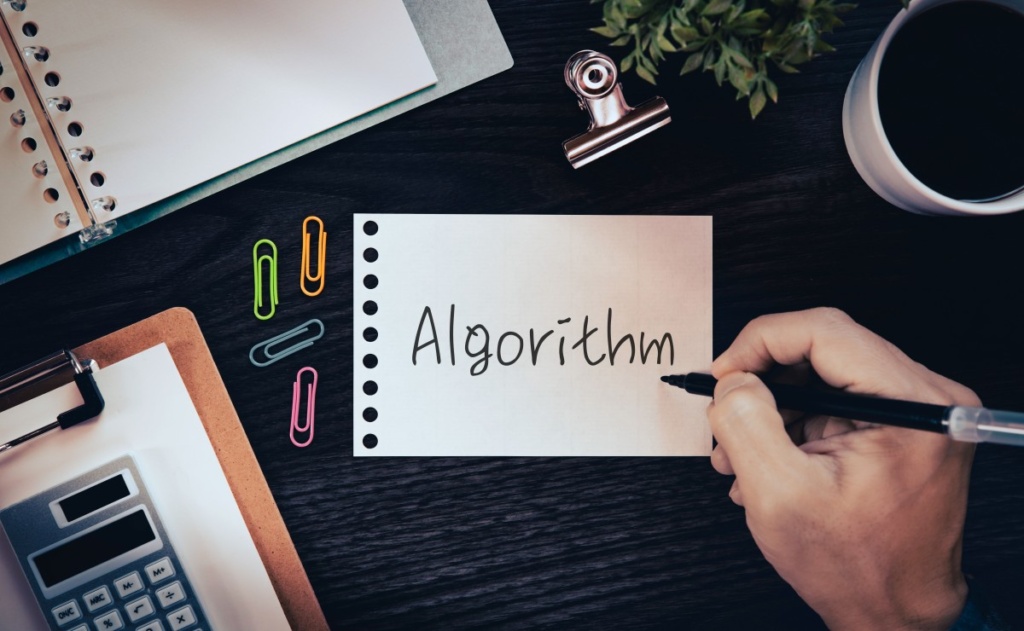 2025 google algoritmus frissítései, vagyis core updatek